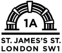 علامة 1A ST. JAMES'S ST. LONDON SW1عبارة عن رسم مميز لقنطرة تحتها الرقم والحرف 1A تحتهم خط عريض ثم الكلمات ST. JAMES'S ST. LONDON SW1 جميعهم باللغة الإنجليزية