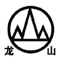 دائرة بداخلها ثلاثة مثلثات بحجام مختلفة ويقع بجانبيها كلمتان باللغة الصينية
