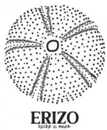 ERIZO hecho a mano. Forma circular compuesta por puntos y un círculo en su interior. Detalle del dibujo: simula un caparazón de un erizo, esta figura circular es sacada de un caparazón real de un erizo recolectado y pasado a formato papel por una diseñadora gráfica a través de vectores.