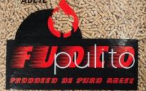 FUOCO pulito prodotto di puro abete
