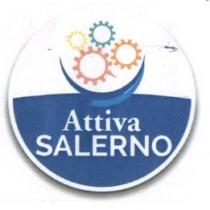 L MARCHIO CONSISTE IN UN CERCHIO DIVISO IN DUE PARTI, NELLA PARTE SOTTOSTANTE RIEMPITA DI COLORE BLU VI E LA L MARCHIO CONSISTE IN UN CERCHIO DIVISO IN DUE PARTI, NELLA PARTE SOTTOSTANTE RIEMPITA DI COLORE BLU VI E LA DICITURA Attiva SALERNO DI COLORE BIANCO, MENTRE NELLA PARTE SOPRASTANTE RIEMPITA DI COLORE BIANCO VI E UNA SEMICIRCONFERENZA STILIZZATA DI COLORE BLU CON SUBITO SOPRA N. 4 CERCHI DI VARIE GRANDEZZE A FORMA DI INGRANAGGI DI COLORE ROSSO, GIALLO, VERDE E ARANCIONE, TUTTO COME DA ESEMPLARE ALLEGATO. L MARCHIO CONSISTE IN UN CERCHIO DIVISO IN DUE PARTI, NELLA PARTE SOTTOSTANTE RIEMPITA DI COLORE BLU VI E LA