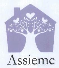 FACCIATA FRONTALE DI CASA STILIZZATA CON TETTO SPIOVENTE CON CAMINO SUL LATO SINISTRO DEL TETTO, IN POSIZIONE CENTRALE. LA CASA FACCIATA FRONTALE DI CASA STILIZZATA CON TETTO SPIOVENTE CON CAMINO SUL LATO SINISTRO DEL TETTO, IN POSIZIONE CENTRALE. LA CASA E DI COLOR GLICINE AL SUO INTERNO INSCRITTO IN COLORE BIANCO UN ALBERTO DA CUI DIPARTONO 4 RAMI CHE A LORO VOLTA SI RAMIFICANO ULTERIORMENTE IN CIRCA 20 RAMETTI DAI QUALI PARTONO CIRCA 2 FOGLIE CIASCUNO. PER OGNI RAMO PRINCIPALE C E UN FRUTTO PER UN TOTALE DI 4 FRUTTI. SIMMETRICAMENTE SOPRA I DUE RAMI CENTRALI C E UN CUORE DI COLORE SEMPRE BIANCO E 2 CUORI LEGGERMENTE PIU PICCOLI AI SUOI LATI. SOTTO AL DISEGNO, CENTRATO ALLA CASA, ENTRO PERIMETRO DELLA FACCIATA, LA SCRITTA ASSIEME CON LA LETTERA A MAIUSCOLA E LE ALTRE MINUSCOLE IN CARATTERE GOUDY OLD STYLE. FACCIATA FRONTALE DI CASA STILIZZATA CON TETTO SPIOVENTE CON CAMINO SUL LATO SINISTRO DEL TETTO, IN POSIZIONE CENTRALE. LA CASA