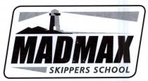 IL MARCHIO E COMPOSTO DALLA DICITURA MADMAX SKIPPERS SCHOOL ISCRITTA IN UN RETTANGOLO INCLINATO CON BORDI ARROTONDATI, CON LA RAPPRESENTAZIONE MARCHIO E COMPOSTO DALLA DICITURA MADMAX SKIPPERS SCHOOL ISCRITTA IN UN RETTANGOLO INCLINATO CON BORDI ARROTONDATI, CON LA RAPPRESENTAZIONE GRAFICA DI UN FARO E UNA SCOGLIERA POSTI SOPRA LA SCRITTA IL MARCHIO E COMPOSTO DALLA DICITURA MADMAX SKIPPERS SCHOOL ISCRITTA IN UN RETTANGOLO INCLINATO CON BORDI ARROTONDATI, CON LA RAPPRESENTAZIONE