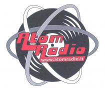 ATOM RADIO www.atomradio.itdisco nero con scritta rossa con elettroni intorno al disco grigi simboleggia un atomo con nucleo disco ATOM RADIO www.atomradio.it disco nero con scritta rossa con elettroni intorno al disco grigi simboleggia un atomo con nucleo disco ATOM RADIO www.atomradio.itdisco nero con scritta rossa con elettroni intorno al disco grigi simboleggia un atomo con nucleo disco