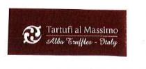 IL MARCHIO CONSISTE IN UNA DICITURA BIANCA SU DUE RIGHE SUDDIVISE DA UNA LINEA ORIZZONTALE BIANCA. SOPRA TARTUFI AL MASSIMO MARCHIO CONSISTE IN UNA DICITURA BIANCA SU DUE RIGHE SUDDIVISE DA UNA LINEA ORIZZONTALE BIANCA. SOPRA TARTUFI AL MASSIMO IN STAMPATELLO MINUSCOLO CON LETTERE T E M INIZIALI IN MAIUSCOLO. SOTTO LA SCRITTA ALBA TRUFFLES ITALY IN CORSIVO CON LE INIZIALI A,T,I MAIUSCOLO. TRA TRUFFLES E ITALY E PRESENTE UN TRATTINO ORIZZONTALE TRADOTTO IN LINGUA ITALIANA: ALBA TARTUFI ITALIA . A SINISTRA DELLA DICITURA UN SIMBOLO BIANCO COMPOSTO DA DUE ELEMENTI DI TIPO CIRCOLARE, CHE RICORDANO DEI RICCIOLI E INTENDONO RAPPRESENTARE UNA PALLINA DI TARTUFO STILIZZATA. LO SFONDO E DI COLORE MARRONE IL MARCHIO CONSISTE IN UNA DICITURA BIANCA SU DUE RIGHE SUDDIVISE DA UNA LINEA ORIZZONTALE BIANCA. SOPRA TARTUFI AL MASSIMO