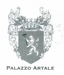 PALAZZO ARTALE. Scudetto raffigurante al suo interno un leone in posizione eretta, di profilo sinistro, reggente con una zampa un PALAZZO ARTALE. Scudetto raffigurante al suo interno un leone in posizione eretta, di profilo sinistro, reggente con una zampa un martello; lo scudetto è sovrastato da una corona ed è attorniato da figure con motivi floreali. marchio può essere raffigurato da solo o con la denominazione sottostante. Il marchio è depositato in bianco e nero ma potrà essere utilizzato in tutta la gamma possibile di colori. PALAZZO ARTALE. Scudetto raffigurante al suo interno un leone in posizione eretta, di profilo sinistro, reggente con una zampa un