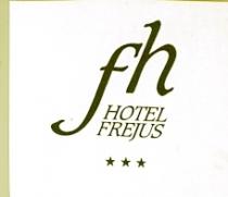 logo è rappresentato da una scritta FH in corsivo ed in nero. Sotto la scritta Hotel Frejus e tre logo è rappresentato da una scritta FH in corsivo ed in nero. Sotto la scritta Hotel Frejus e tre stelle sempre in color nero Il logo è rappresentato da una scritta FH in corsivo ed in nero. Sotto la scritta Hotel Frejus e tre