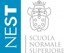 marchio è costituito:- dalla scritta NEST che si sviluppa in direzione verticale, dal basso verso l alto- da uno stemma marchio è costituito: - dalla scritta NEST che si sviluppa in direzione verticale, dal basso verso l alto - da uno stemma sagomato sovrastato da una corona recante un giglio centrale; l interno dello stemma è diviso da una linea orizzontale e nella parte superiore è rappresentata una croce di Malta mentre nella parte inferiore sono rappresentati 6 piccoli cerchi disposti indicare i vertici di un esagono - e dalla scritta SCUOLA NORMALE SUPERIORE: Font: TRAJAN PRO REGULAR TONALITA 70 Il marchio è costituito:- dalla scritta NEST che si sviluppa in direzione verticale, dal basso verso l alto- da uno stemma