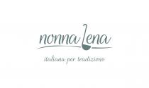 logo NONNA LENA include un pittogramma all interno del nome, la sintesi grafica di uno strumento molto comune nelle cucine logo NONNA LENA include un pittogramma all interno del nome, la sintesi grafica di uno strumento molto comune nelle cucine il mestolo nella sua silhouette laterale sostituisce la L maiuscola del nome Lena in modo da costituire un tutt uno. Il font utilizzato è Rouge Script. Il logo è completo del pay off italiana per tradizione e può contenerlo o non contenerlo secondo necessità. Il logo è esclusivo per ogni prodotto della classe come forma, colore e dimensioni. Il logo NONNA LENA include un pittogramma all interno del nome, la sintesi grafica di uno strumento molto comune nelle cucine