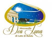 marchio Dea Luna - Mozzarella di Latte di Bufala si compone della dicitura Dea Luna trascritta in corsivo con marchio Dea Luna - Mozzarella di Latte di Bufala si compone della dicitura Dea Luna trascritta in corsivo con le lettere D e L riportate in maiuscolo. Sopra tale scritta, vi è l ulteriore dicitura Mozzarella, centrata orizzontalmente, con la lettera M maiuscola. A completamento, un ulteriore scritta, di Latte di Bufala ubicata al centro sotto la didascalia Dea Luna, recante rispettivamente le lettere L e B maiuscole. Sopra detta sezione testuale, sussiste un pittogramma grafico stilizzato a mo di goccia entro cui sono rappresentati rispettivamente una bufala intenta a brucare erba, un tempio greco - vista prospettica frontale - un cielo notturno stellato in cui campeggia un bocconcino di latte simboleggiante la luna. Il marchio Dea Luna - Mozzarella di Latte di Bufala si compone della dicitura Dea Luna trascritta in corsivo con