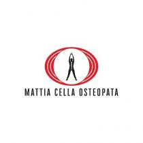 Uomo di colore nero visto frontalmente in postura eretta con gambe leggermente divaricate e braccia elevate sopra la testa con Uomo di colore nero visto frontalmente in postura eretta con gambe leggermente divaricate e braccia elevate sopra la testa con pollici che si toccano. Nella sagoma dell uomo sono presenti dei pallini bianchi concatenati verticalmente lungo decorso del rachide. L uomo è circondato, senza punti di contatto diretti, da una cornice rossa a bordo interno circolare e bordo esterno ellittico, con diametro maggiore orizzontale e diametro inferiore verticale. La superficie rossa della cornice, delimitata dal bordo esterno e dal bordo interno, è divisa da tre linee curve bianche e concentriche poste a simulare il decorso di una pista di atletica leggera. Inferiormente alla figura, composta da uomo e cornice, è posta la scritta MATTIA CELLA OSTEOPATA Uomo di colore nero visto frontalmente in postura eretta con gambe leggermente divaricate e braccia elevate sopra la testa con