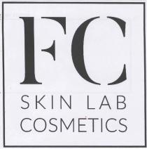 FC SKIN LAB COSMETICS IN UN RIQUADRO NERO CI SONO NELLA PARTE SUPERIORE DUE GRANDI LETTERE MAIUSCOLE IN STAMPATELLO NERO FC SKIN LAB COSMETICS IN UN RIQUADRO NERO CI SONO NELLA PARTE SUPERIORE DUE GRANDI LETTERE MAIUSCOLE IN STAMPATELLO NERO GRASSETTO F C SOTTO DUE PAROLE SKIN LAB IN NERO STAMPATELLO. SOTTO A QUESTE PAROLE C E NE UN ALTRA COSMETICS SEMPRE IN N ERO STAMPATELLO TUTTO SU SFONDO BIANCO FC SKIN LAB COSMETICS IN UN RIQUADRO NERO CI SONO NELLA PARTE SUPERIORE DUE GRANDI LETTERE MAIUSCOLE IN STAMPATELLO NERO