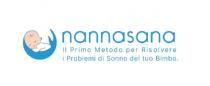 nannasana Marchio figurativo contenente elementi verbali costituito dalla parola nannasana, riprodotta in formato stampato minuscolo, con orientamento orizzontale da nannasana Marchio figurativo contenente elementi verbali costituito dalla parola nannasana, riprodotta in formato stampato minuscolo, con orientamento orizzontale da sinistra verso destra. Al di sotto della suddetta parola nannasana, vi è pay off costituito dalla scritta Il Primo Metodo per Risolvere i Problemi di Sonno del tuo Bimbo, di dimensione minore. A sinistra della componente verbale, vi è la componente grafica costituita dal disegno stilizzato di un bimbo che dorme raccolto in un segno grafico curvo che richiama un braccio, come da immagine allegata. nannasana Marchio figurativo contenente elementi verbali costituito dalla parola nannasana, riprodotta in formato stampato minuscolo, con orientamento orizzontale da