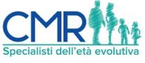 CMR Marchio figurativo contenente elementi verbali costituito dalla sigla CMR, riprodotta con lettere stilizzate in formato stampato maiuscolo, con CMR Marchio figurativo contenente elementi verbali costituito dalla sigla CMR, riprodotta con lettere stilizzate in formato stampato maiuscolo, con orientamento orizzontale da sinistra verso destra. Al di sotto della suddetta sigla CMR, vi è pay off costituito dalle parole Specialisti dell età evolutiva, di dimensione minore. La componente grafica, posta a destra della componente verbale, è costituita dal disegno stilizzato di un uomo, una donna e due bambini, come da immagine allegata. CMR Marchio figurativo contenente elementi verbali costituito dalla sigla CMR, riprodotta con lettere stilizzate in formato stampato maiuscolo, con