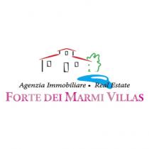 marchio consiste in una figura: la parte superiore riporta una casa stilizzata con tre finestre e una porta, sul marchio consiste in una figura: la parte superiore riporta una casa stilizzata con tre finestre e una porta, sul fianco destro di essa è presente una sagoma che rappresenta un albero e al di sotto della casa leggermente spostato sulla destra è presente una sagoma con una macchia all interno. Appena sotto la figura della casa è presente la scritta Agenzia Immobiliare, subito dopo la scritta suddetta è presente una sagoma a forma di cerchio e ancora dopo la scritta Real Estate . Nella parte inferiore è presente la scritta Forte dei Marmi Villas scritto in font Adobe Garamond Pro . Il presente marchio può essere di qualsiasi colore. Il marchio consiste in una figura: la parte superiore riporta una casa stilizzata con tre finestre e una porta, sul