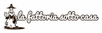 IL LOGO LA FATTORIA SOTTO CASA DI CUI NON VIENE RIVENDICATO UN COLORE PARTICOLARE, CONSTA DI UNA STRUTTURA GRAFICA DEFINITA LOGO LA FATTORIA SOTTO CASA DI CUI NON VIENE RIVENDICATO UN COLORE PARTICOLARE, CONSTA DI UNA STRUTTURA GRAFICA DEFINITA DAL LOGO IN FONT PACIFICO CHE PRESENTA UN BORDO DI COLORE CONTRASTANTE RISPETTO ALLA PARTE INTERNA. A SINISTRA O AL DI SOPRA DELLA SCRITTA COMPARE LA FIGURA DI UN CONTADINO; QUALORA L IMMAGINE FOSSE POSTA ALLA SINISTRA DELLA PARTE LETTERALE VIENE APPLICATO UN INTERVENTO DI DESIGN ATTO A MODIFICARE LA PARTE SINISTRA DELLA LETTERA L CHE VIENE ALLUNGATA PER CINGERE LA VITA DEL CONTADINO.QUALORA LA FIGURA DEL CONTADINO FOSSE POSTA AL DI SOPRA DELLA PARTE LETTERALE NON VIENE APPLICATO NESSUN TIPO DI MODIFICA DI DESIGN ALLA LETTERA L E PIU IN GENERALE A TUTTA LA STRUTTURA GRAFICA DELLA SCRITTA IN FONT PACIFICO. LA FIGURA DEL CONTADINO HA UN PAIO DI BAFFI E INDOSSA UN CAPPELLO CON FASCIA CHIARA, UNA SALOPETTE CHIARA, UNA MAGLIA SCURA E DELLE SCARPE SCURE CON SUOLA CHIARA, HA LA MANO SINISTRA IN TASCA E CON L ALTRA STRINGE UN CHICCO DI GRANO MENTRE IN BOCCA HA UNA SPIGA DI GRANO CHE SCENDE VERSO LA DESTRA DI CHI GUARDA. AL DI SOTTO DELLA FIGURA DEL CONTADINO E PRESENTE UNA ZONA DI OMBRA CHE SI SVILUPPA SOTTO I SUOI PIEDI E SI ALLUNGA VERSO LA DESTRA DELL IMMAGINE. IL LOGO LA FATTORIA SOTTO CASA DI CUI NON VIENE RIVENDICATO UN COLORE PARTICOLARE, CONSTA DI UNA STRUTTURA GRAFICA DEFINITA