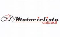 MOTOCICLISTA ONLINE.IT IL MARCHIO E COSTITUITO DALL IMMAGINE STILIZZATA DI UN MOTOCICLISTA DI COLORE ROSSO E LA MOTO DI COLORE NERO. RAPPRESENTATI MOTOCICLISTA ONLINE.IT MARCHIO E COSTITUITO DALL IMMAGINE STILIZZATA DI UN MOTOCICLISTA DI COLORE ROSSO E LA MOTO DI COLORE NERO. RAPPRESENTATI QUINDI NEI LORO TRATTI ESSENZIALI. L IMMAGINE E AFFIANCATA DALLA SCRITTA MOTOCICLISTA IN CORSIVO DI COLORE NERO, MENTRE I PUNTI DELLE LETTERE I SONO DI COLORE ROSSO. LA SCRITTA SUDDETTA E PARZIALMENTE SOTTOLINEATA DA UNA RIGA ROSSA CHE TERMINA COLLEGANDOSI ALLA SCRITTA ONLINE.IT IN CORSIVO DI COLORE ROSSO POSTA SULLA SECONDA RIGA, IN BASSO A DESTRA RISPETTO ALLA SCRITTA MOTOCICLISTA . MOTOCICLISTA ONLINE.ITIL MARCHIO E COSTITUITO DALL IMMAGINE STILIZZATA DI UN MOTOCICLISTA DI COLORE ROSSO E LA MOTO DI COLORE NERO. RAPPRESENTATI