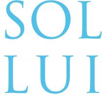 marchio consiste nella dicitura di fantasia SOL LUI, riprodotta su due righe di scrittura in caratteri a stampa maiuscoli Il marchio consiste nella dicitura di fantasia SOL LUI, riprodotta su due righe di scrittura in caratteri a stampa maiuscoli in colore azzurro pantone 2985C, come da rappresentazione grafica allegata.