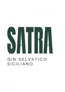 marchio è denominato SATRA - Gin Selvatico Siciliano. L elemento tipografico è composto da 5 lettere S,A,T,R,A, il cui font marchio è denominato SATRA - Gin Selvatico Siciliano. L elemento tipografico è composto da 5 lettere S,A,T,R,A, il cui font è Agrandir Variable Regular. A capo è riportato il payoff GIN SELVATICO SICILIANO, composto da 21 lettere G,I,N,S,E,L,V,A,T,I,C,O,S,I,C,I,L,I,A,N,O Il marchio è denominato SATRA - Gin Selvatico Siciliano. L elemento tipografico è composto da 5 lettere S,A,T,R,A, il cui font