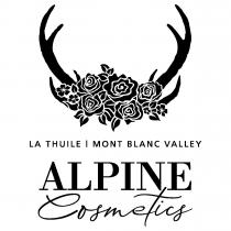 IL MARCHIO CONSISTE NELLA SCRITTA ALPINE COSMETICS CON AL DI SOPRA LA SCRITTA LA THUILE - MONT BLANC VALLEY DEPOSITATA MARCHIO CONSISTE NELLA SCRITTA ALPINE COSMETICS CON AL DI SOPRA LA SCRITTA LA THUILE - MONT BLANC VALLEY DEPOSITATA IN PARTICOLARE GRAFIA. AL DI SOPRA DELLA SCRITTA CI SONO DUE CORNA DI CERVO DECORATE CON UN MAZZO DI FIORI. LA SCRITTA ALPINE COSMETICS È IN LINGUA INGLESE ED IN ITALIANO SIGNIFICA COSMETICI ALPINI . LA THUILE È UN PAESE IN VALLE D AOSTA. MONT BLANC VALLEY È LA VALLE DEL MONTE BIANCO. IL MARCHIO CONSISTE NELLA SCRITTA ALPINE COSMETICS CON AL DI SOPRA LA SCRITTA LA THUILE - MONT BLANC VALLEY DEPOSITATA