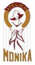Figura di donna stilizzata recante la scritta ATELIER in un semicerchio nella parte superiore della figura e la scritta MONIKA Figura di donna stilizzata recante la scritta ATELIER in un semicerchio nella parte superiore della figura e la scritta MONIKA nella parte inferiore della figura Figura di donna stilizzata recante la scritta ATELIER in un semicerchio nella parte superiore della figura e la scritta MONIKA
