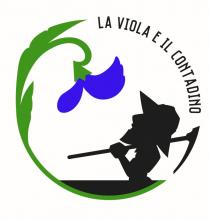 LA VIOLA E IL CONTADINO INSCRITTO IN ALTO A DESTRA DI UNA CIRCONFERENZA IDEALE COMPLETATA DALLA STILIZZAZIONE DI UNA VIOLA