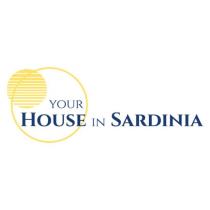 Il marchio è costituito dall espressione YOUR HOUSE IN SARDINIA traduzione in italiano LA TUA CASA IN SARDEGNA abbinata all elemento figurativo