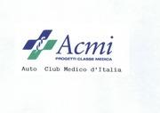 ACMI PROGETTI CLASSE MEDICA AUTO CLUB MEDICO D ITALIA Impronta a fondo bianco nella quale a sinistra figura un disegno simulante una croce inclinata nei colori blu,bianco e verde con al centro disegno di una serpe attorcigliata,bianca e blu. A destra campeggia la parola ACMI in stampatello fantasia e sotto si legge la dicitura PROGETTI CLASSE MEDICA, in stampatello maiuscolo.Dette scritte sono di colore blu. Inferiormente si legge Auto Club Medico d Italia, in nero.