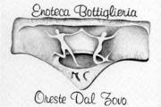 ORESTE DAL ZOVO ENOTECA BOTTIGLIERIA. FORMELLA PENTAGONALE ALLUNGATA CON INCISA UNA VERA DA POZZO CON SOVRASTANTE FIGURA DI UNA SIRENA ORESTE DAL ZOVO ENOTECA BOTTIGLIERIA. FORMELLA PENTAGONALE ALLUNGATA CON INCISA UNA VERA DA POZZO CON SOVRASTANTE FIGURA DI UNA SIRENA A DESTRA E FIGURA DI UN UOMO SULLA SINISTRA IN ATTEGGIAMENTO DANZANTE, AL VERTICE INFERIORE SIGLA M. C. MARCHIO FIGURATIVO