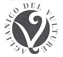 AGLIANICO DEL VULTURE.IL MARCHIO COLLETTIVO, FIGURATIVO E VERBALE, AGLIANICO DEL VULTURE CONSISTE NELLA RAPPRESENTAZIONE DI UN ACINO DI AGLIANICO DEL AGLIANICO DEL VULTURE.MARCHIO COLLETTIVO, FIGURATIVO E VERBALE, AGLIANICO DEL VULTURE CONSISTE NELLA RAPPRESENTAZIONE DI UN ACINO DI AGLIANICO DEL VULTURE, TONDO, PIENO CHE VA A COSTRUIRE UNA Q, CHE STA PER QUALITA . AL CENTRO E IMPRESSA LA LETTERA V DI VULTURE, SINUOSA, CON LE GRAZIE NELLA PARTE SUPERIORE ED INFERIORE A SIMBOLEGGIARE I TRALCI DELLA VITE. LA GRAZIA NELLA PARTE INFERIORE DELLA V COSTITUISCE IL TRATTO DISCENDENTE L ASTINA DELLA Q . IL TESTO E DISPOSTO IN MODO CIRCOLARE INTORNO AL SEGNO. AGLIANICO DEL VULTURE.IL MARCHIO COLLETTIVO, FIGURATIVO E VERBALE, AGLIANICO DEL VULTURE CONSISTE NELLA RAPPRESENTAZIONE DI UN ACINO DI AGLIANICO DEL