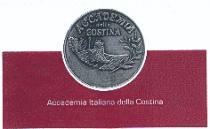 FACSIMILE DI MONETA DI COLORE GRIGIO, RECANTE IN RILIEVO LA SCRITTA ACCADEMIA DELLA COSTINA IN STAMPATELLO BOMBATO, SOTTO ALLASCRITTA COMPARE FACSIMILE DI MONETA DI COLORE GRIGIO, RECANTE IN RILIEVO LA SCRITTA ACCADEMIA DELLA COSTINA IN STAMPATELLO BOMBATO, SOTTO ALLASCRITTA COMPARE UN MAIALINO RITTO SULLE ZAMPE POSTERIORI, CON IN TESTA LA CORONA, SULLE SPALLE UN MANTELLO REGALE E NELLA ZAMPA DESTRA UN FORCHETTONE A MANICO LUNGO. MAIALINO POGGIA SU UNA COSTINA CON A SINISTRA DEI RAMI DI ROSMARINO E A DESTRA UN RAMO DI SALVIA. IL FACSIMILE DI MONETA SI SOVRAPPONE PER META UN RETTANGOLO, DI COLOR BORDEAUX, ALL INTERNO DEL QUALE,SOTTO ALLA MONETA, COMPARE IN TONALITA PIU CHIARA, LA SCRITTA IN STAMPATELLO ACCADEMIA ITALIANA DELLA COSTINA. FACSIMILE DI MONETA DI COLORE GRIGIO, RECANTE IN RILIEVO LA SCRITTA ACCADEMIA DELLA COSTINA IN STAMPATELLO BOMBATO, SOTTO ALLASCRITTA COMPARE