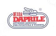 IL MARCHIO E COSTITUITO DALLA SCRITTA F.LLI DAPRILE DI COLORE ROSSO, ATTREZZI AGRICOLI PER POTATURA E VIGNETI DI COLORE BLU, MARCHIO E COSTITUITO DALLA SCRITTA F.LLI DAPRILE DI COLORE ROSSO, ATTREZZI AGRICOLI PER POTATURA E VIGNETI DI COLORE BLU, IL TUTTO SU SFONDO BIANCO CONTORNATO DA UN OVALE CON UNA FORBICE DA POTA SULLA PARTE SUPERIORE