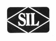 SIL IL MARCHIO CONSISTE IN UNA SUPERFICIE RETTANGOLARE AD ANGOLI ARROTONDATI NELLA QUALE È INSERITA LA PAROLA SIL SCRITTA IN SIL MARCHIO CONSISTE IN UNA SUPERFICIE RETTANGOLARE ANGOLI ARROTONDATI NELLA QUALE È INSERITA LA PAROLA SIL SCRITTA IN NEGATIVO CON CARATTERI DI FANTASIA IN UNA CORNICE ROMBOIDALE.