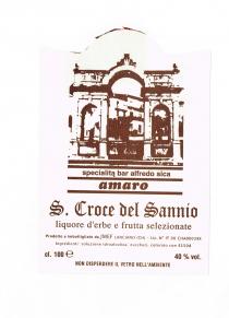 AMARO S.CROCE DEL SANNIO LIQUORE D ERBE E FRUTA SELEZIONATE LOGO RAPPRESENTA LA FONTANA DELLA PIAZZA DI SANTA CROCE DEL SANNIO, L IMMAGINE SOVRASTA SCRITTA AMARO IN CORSIVO FRA DUE STRISCE DOPPIE E SOTTOSTANTE RITROVIAMO LA SCRITTA IN CARATTERE ARALDICA S. CROCE DEL SANNIO ED IN CORSIVO LIQUORE D ERBE E FRUTTA SELEZIONATE AMARO S.CROCE DEL SANNIO LIQUORE D ERBE E FRUTA SELEZIONATE