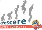 FIGURATIVO-DICITURA DI FANTASIA CRESCERE SPORTIVAMENTE ABBINATA AL MARCHIO CAPITAN FINDUS CON L IMMAGINE DEL CAPITANO E IL MARCHIO FINDUS SOVRASTATA DALL IMMAGINE FIGURATIVO-DICITURA DI FANTASIA CRESCERE SPORTIVAMENTE ABBINATA AL MARCHIO CAPITAN FINDUS CON L IMMAGINE DEL CAPITANO E MARCHIO FINDUS SOVRASTATA DALL IMMAGINE OMBRA DI 5 BAMBINI IN POSIZIONE DI SALTO