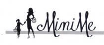 MINIME MARCHIO FONDO BIANCO SCRITTA MINIME CON DUE M MAIUSCOLE TUTTO ATTACCATO COLORE NERO. IMMAGINE STILIZZATA AVANTI AL NOME DI MINIME MARCHIO FONDO BIANCO SCRITTA MINIME CON DUE M MAIUSCOLE TUTTO ATTACCATO COLORE NERO. IMMAGINE STILIZZATA AVANTI AL NOME DI UNA MAMMA E BIMBA IN NERO CON BORSE E SCARPE IN COLOR TORTORA. LINEA ORIZZONTALE CHE SOTTOLINEA LE FIGURE ED NOME COLOR TORTORA MINIME MARCHIO FONDO BIANCO SCRITTA MINIME CON DUE M MAIUSCOLE TUTTO ATTACCATO COLORE NERO. IMMAGINE STILIZZATA AVANTI AL NOME DI