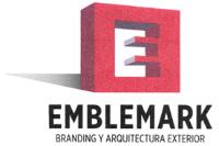 E EMBLEMARK BRANDING Y ARQUITECTURA EXTERIOR