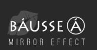 BÁUSSE Á MIRROR EFFECT