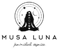 MUSA LUNA FEMINIDAD CÓSMICA