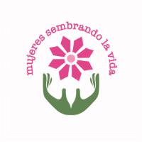 MUJERES SEMBRANDO LA VIDA