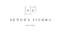 SEÑORA TIERRA MACETAS