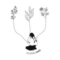 UNA MUJER ARRODILLADA A ESPALDAS SACANDO DE SUS MANOS TRES RAICES DONDE NACEN 3 DISTINTAS PLANTAS Y DEBAJO ESTA IMAGEN DE FORMA DE CURVA DICE EL NOMBRE DE LA MARCA 