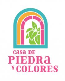CASA DE PIEDRA Y COLORES