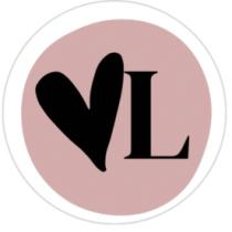 UN CORAZÓN A LADO DE LA LETRA 