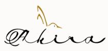 ESTA CONFORMADO POR 5 LETRAS QUE FORMAN LA PALABRA AKIRA; USANDO LA TIPOGRAFIA COMBINADA;EN COLOR NEGRO Y EL DISEÑO DE UN COLIBRI DORADO QUE SE FORMA USANDO LA K DEL NOMBRE