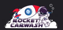 COHETE; ASTRONAUTA; ESPUMA; BURBUJAS; PALABRA ROCKET CARWASH