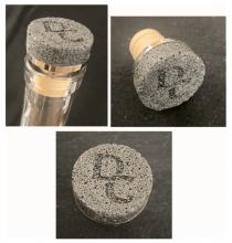 IMAGEN COMERCIAL DE UN TAPÓN PARA BOTELLA