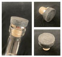 IMAGEN COMERCIAL DE UN TAPÓN PARA BOTELLA
