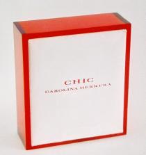 CHIC CAROLINA HERRERA