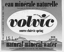 VOLVIC EAU MINERALE NATURELLE NATURAL MINERAL WATER SOURCE CLAIRVIC SPRING